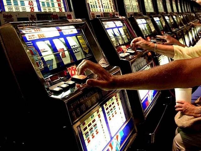 gioco d'azzardo slot machine