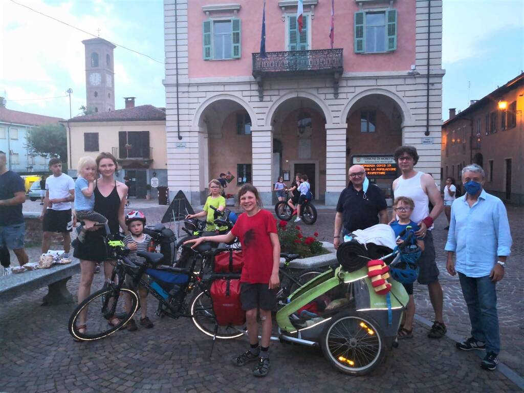 A Moretta la famiglia della Repubblica Ceca che segue il Po in bicicletta