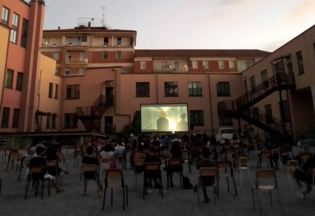 Cuneo, proiezioni all’aperto del film “Pride” nel cortile dell’IIS Grandis