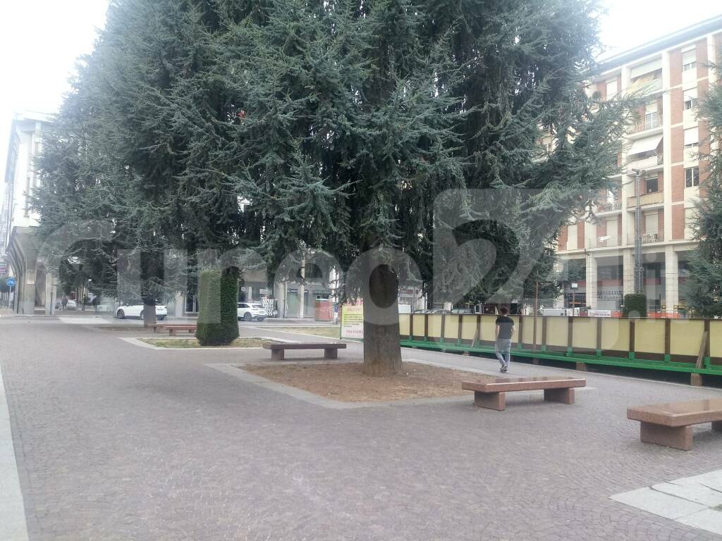 Nuova raccolta firme contro il parcheggio sotterraneo di Piazza Europa a Cuneo