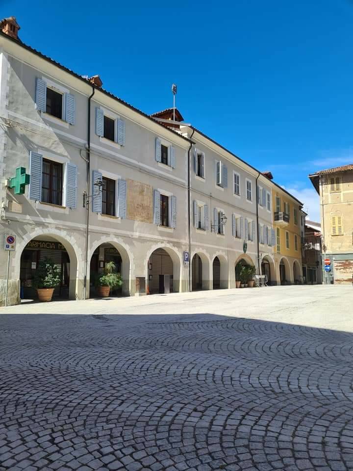 Carrù, terminati lavori di sistemazione di Piazza Caduti della Liberazione, Piazza Municipio, Piazza Galli e Piazza Curreno