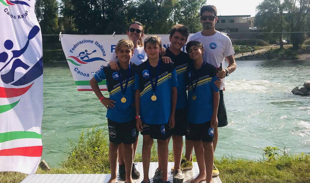 Il Granda Canoa Club trionfa sulle acque dell’Adige e invita tutti a Peveragno