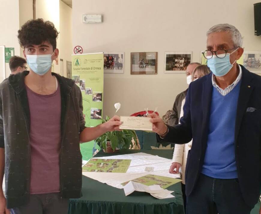 Scuola forestale: dal “Rotary club” di Mondovì otto borse di studio e il sostegno al progetto “Cantiere Forestale”