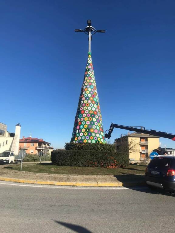 Un albero di Natale speciale a Pianfei