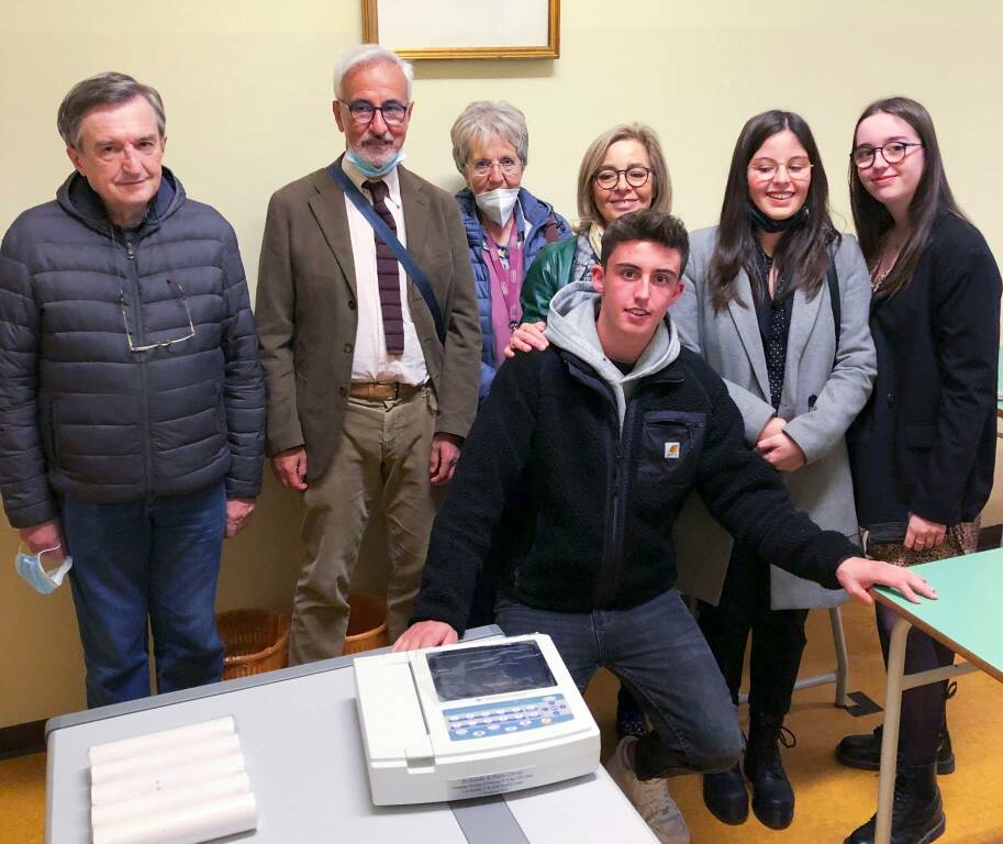 Alla Caritas di Cuneo un elettrocardiografo ricorderà Paolo Caroni