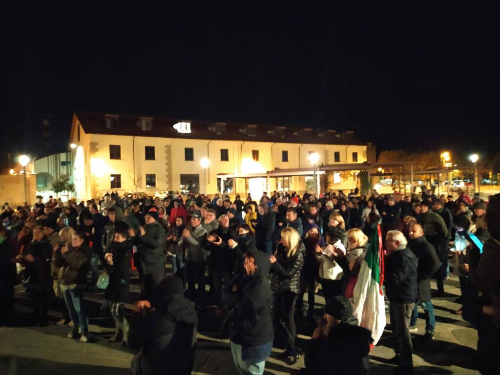 Ancora di giovedì e in piazza Foro Boario: a Cuneo la protesta dei “No Green Pass”