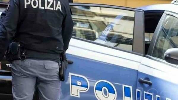 Cuneo, la Polizia sanziona un esercizio commerciale in zona stazione per molteplici irregolarità