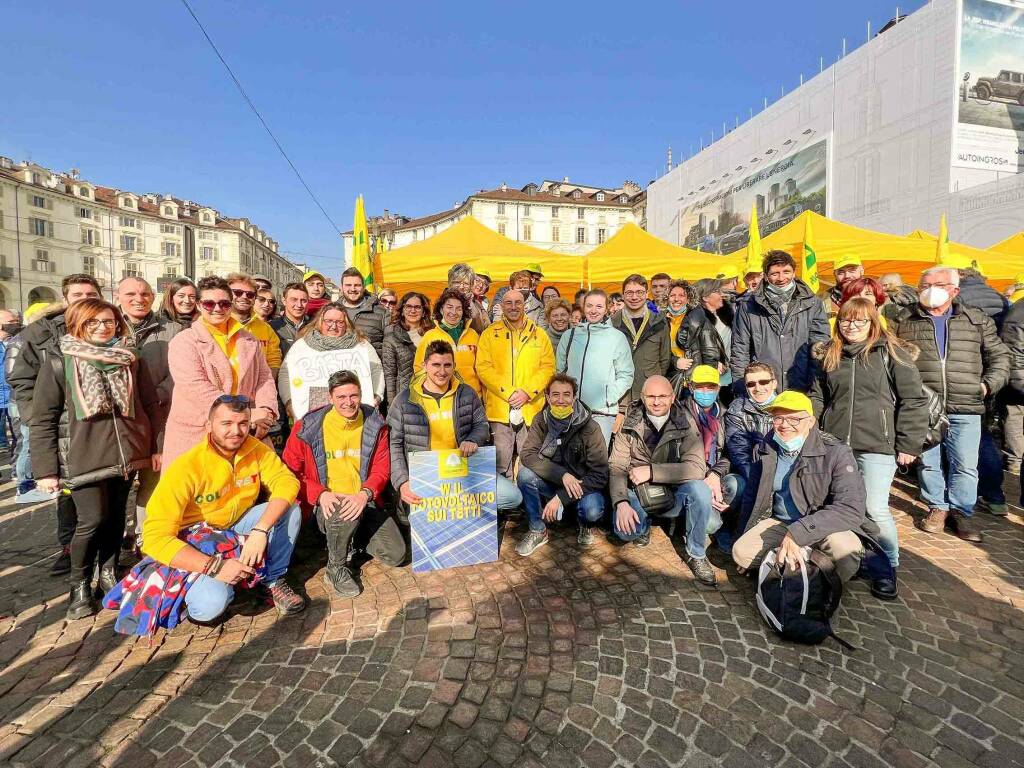Il blitz contro i rincari di Coldiretti a Torino, agricoltori cuneesi in prima linea