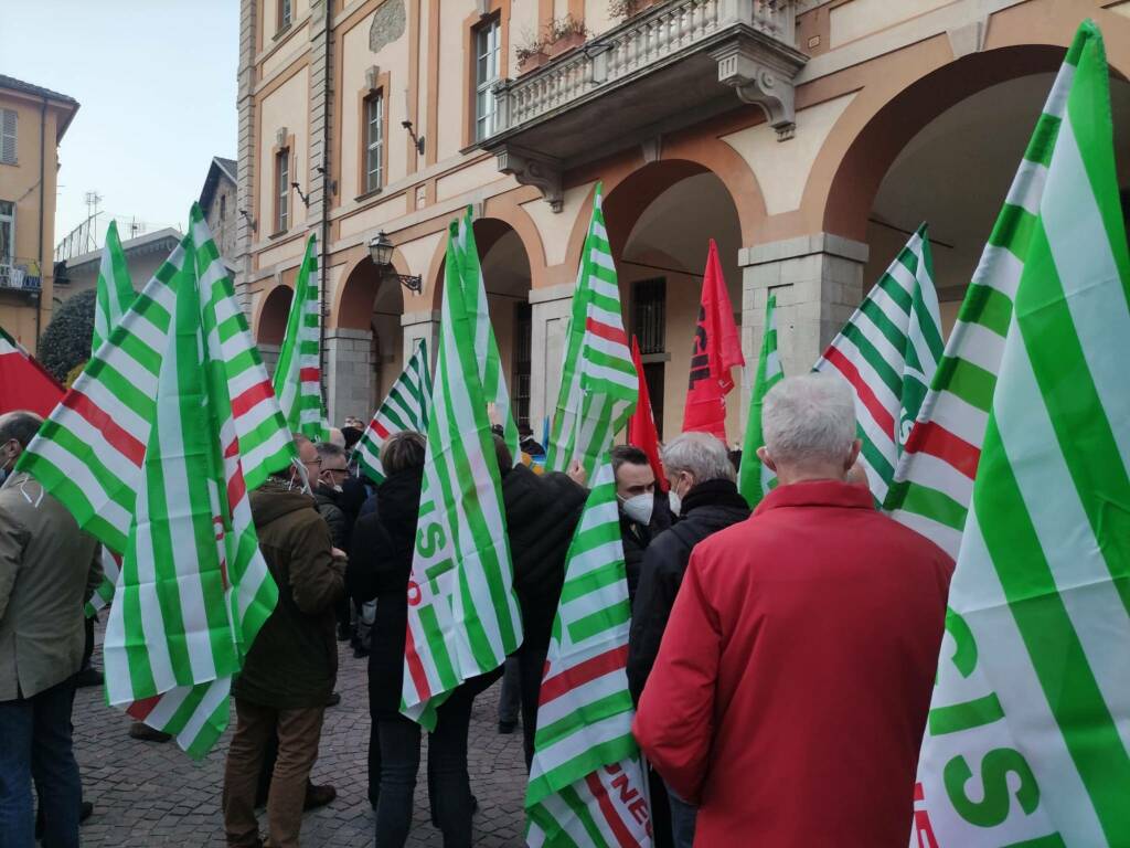 A Cuneo il “no alla guerra in Ucraina e a tutte le guerre” della triplice sindacale