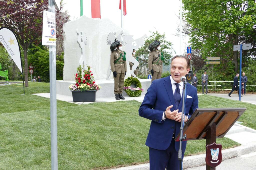 A Cuneo inaugurato il “Monumento al Bersagliere”: tutto pronto per il Raduno Nazionale