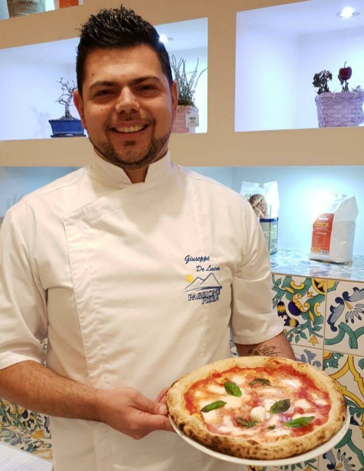 Continua l’avventura del pizzaiolo cuneese Giuseppe De Lucia a “Pizza Talent Show”