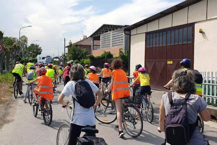 Successo della biciclettata dell’Oratorio a Beinette con i volontari Cai