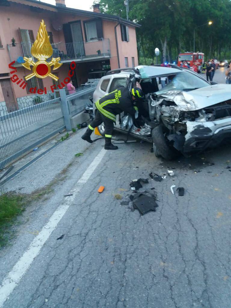 Incidente stradale a Roccaforte Mondovì, grave 49enne