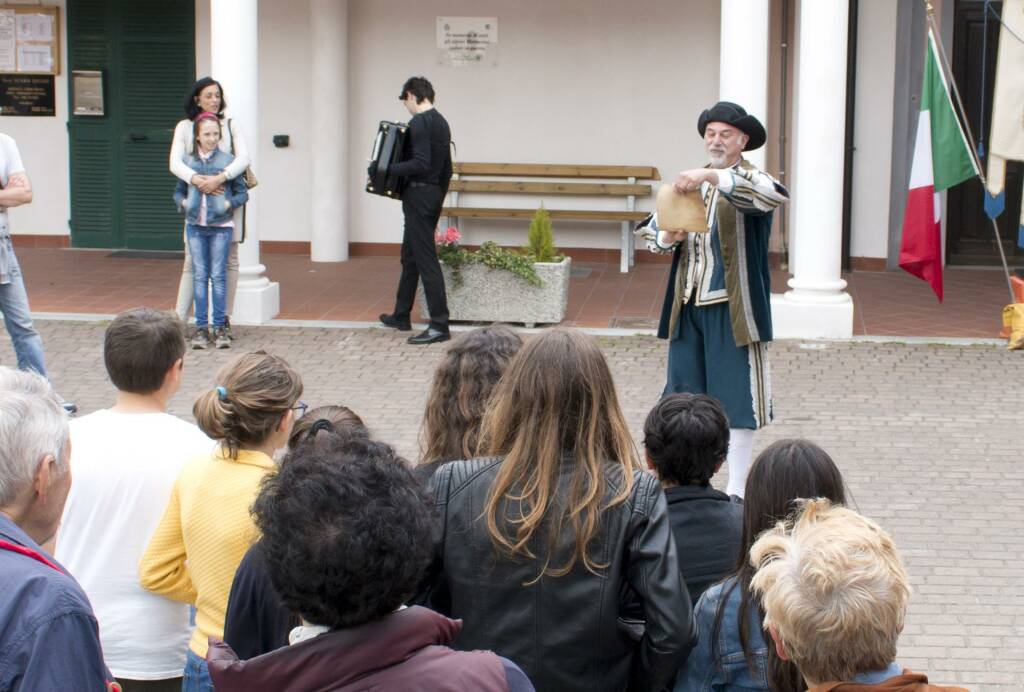“La lettera rubata” uno spettacolo teatrale itinerante racconta la storia di Cuneo
