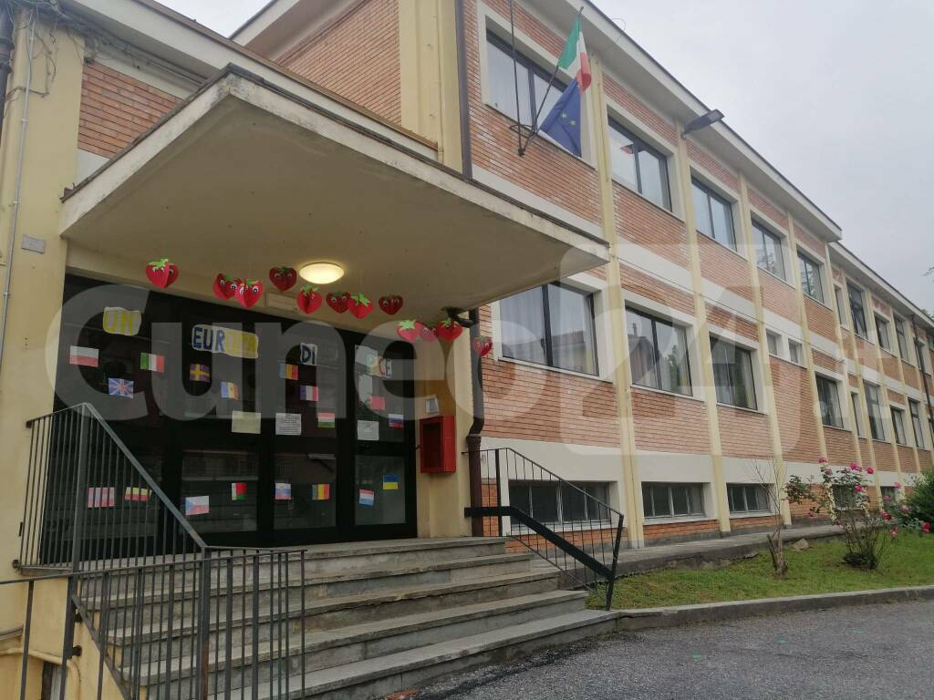 A Peveragno la scuola primaria è pronta ad accogliere otto docenti svedesi