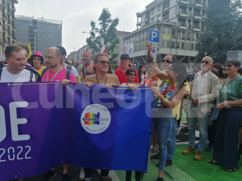 Dadone, Cina e Martinetti (M5S) al Pride: “scritto la storia dei diritti in provincia di Cuneo”