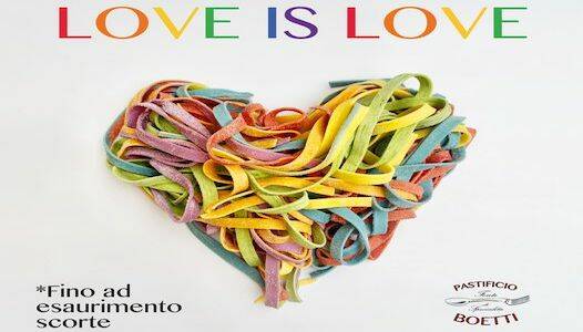 Con le fettucce rainbow del Pastificio Boetti di Cuneo il Pride inizia a pranzo!