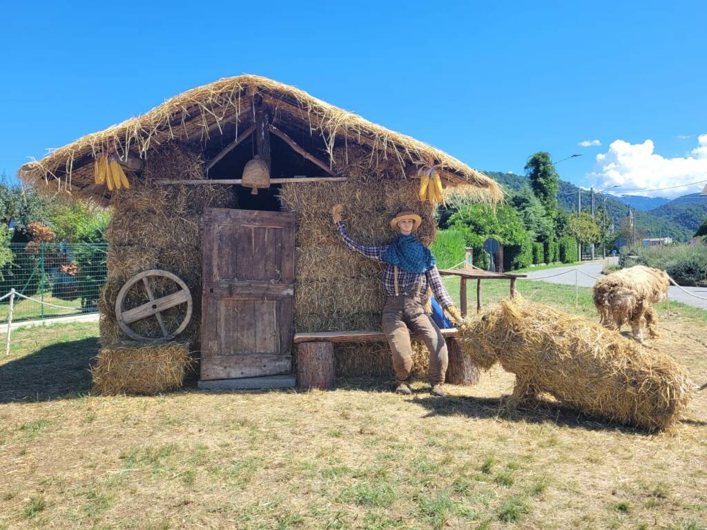 Chiusa di Pesio, installazioni di paglia