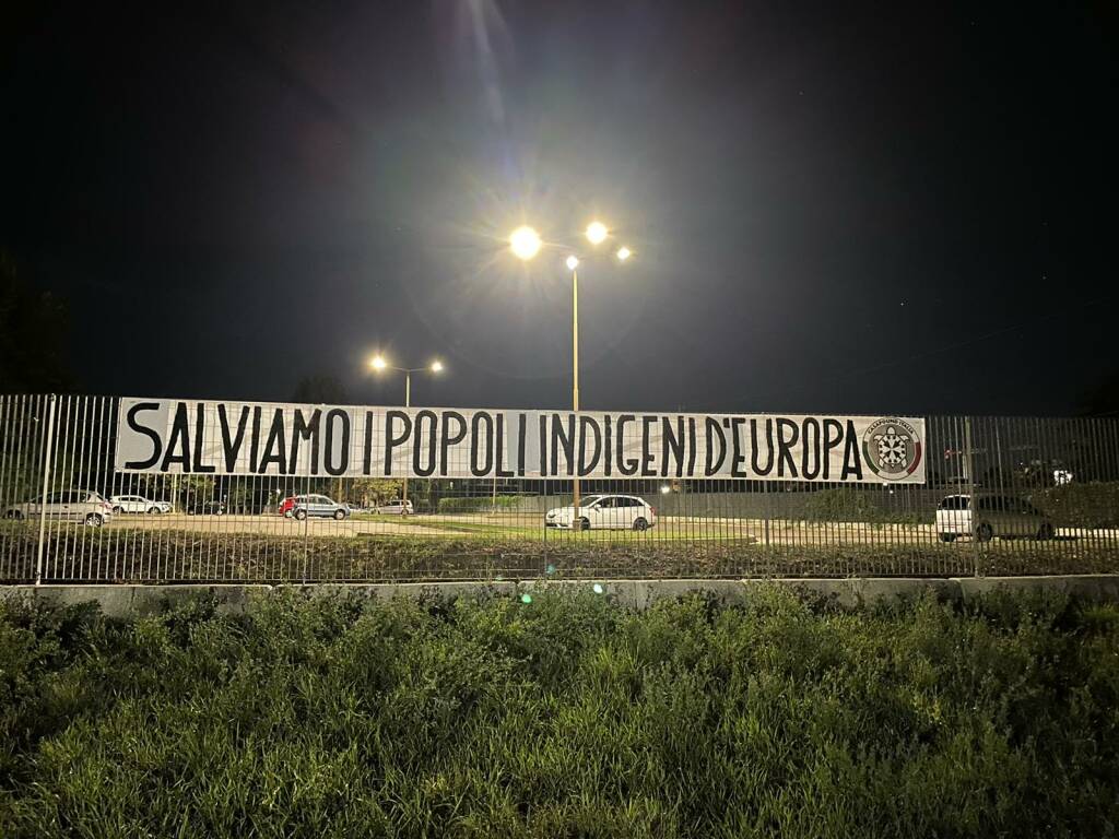 “Salviamo i popoli indigeni d’Europa”: a Cuneo e Alba gli striscioni di CasaPound