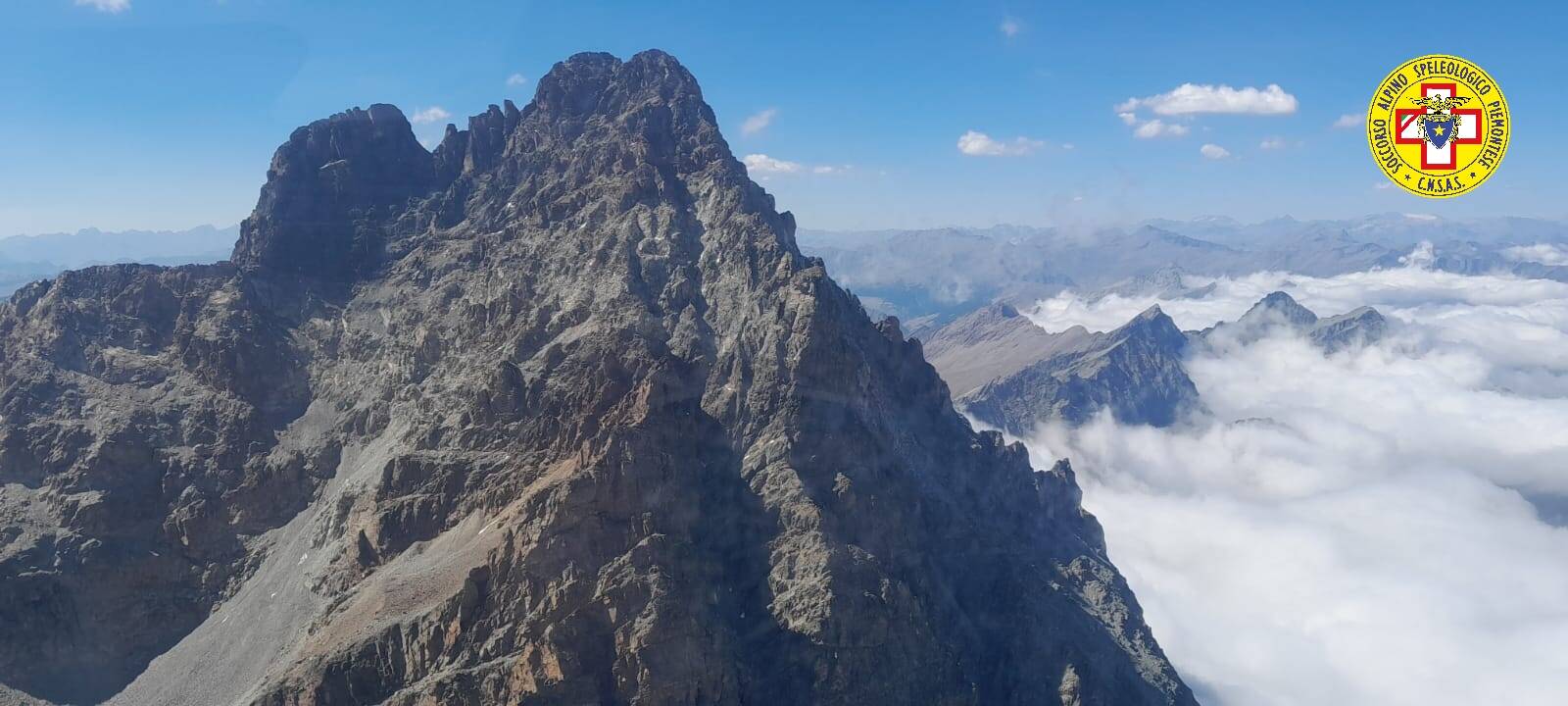 Alpinista si infortuna sulla via normale del Monviso