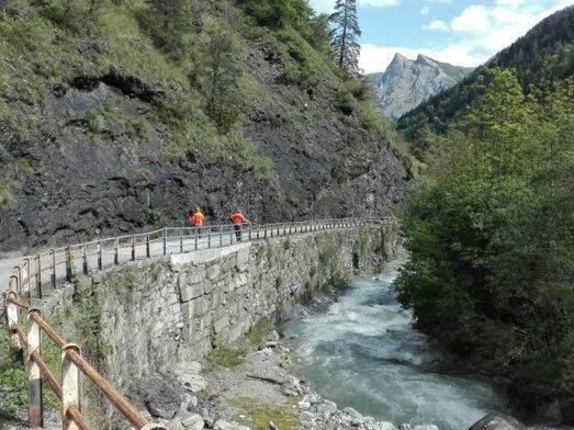 Interventi di manutenzione su ponti stradali in valle Maira