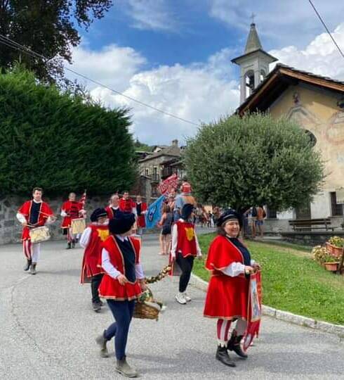 Gli Sbandieratori e Musici Borgo San Martino di Saluzzo incontrano i vertici della Federazione Italiana Sbandieratori