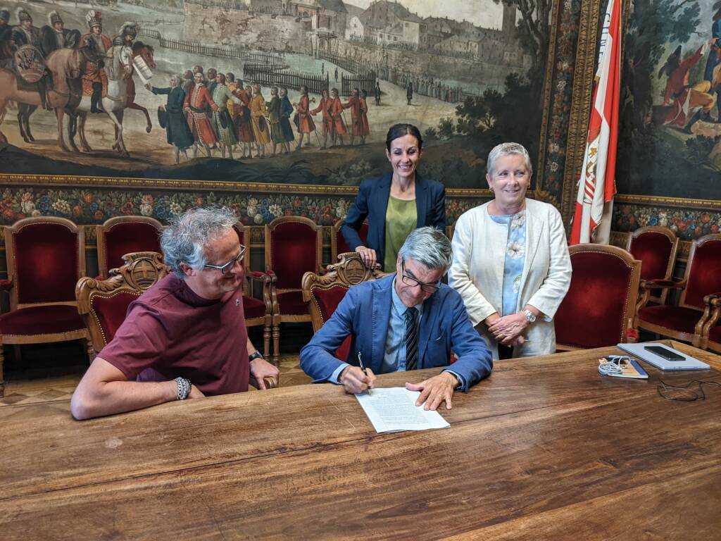 Firmato l’atto di concessione della Cascina Vecchia di San Rocco Castagnaretta