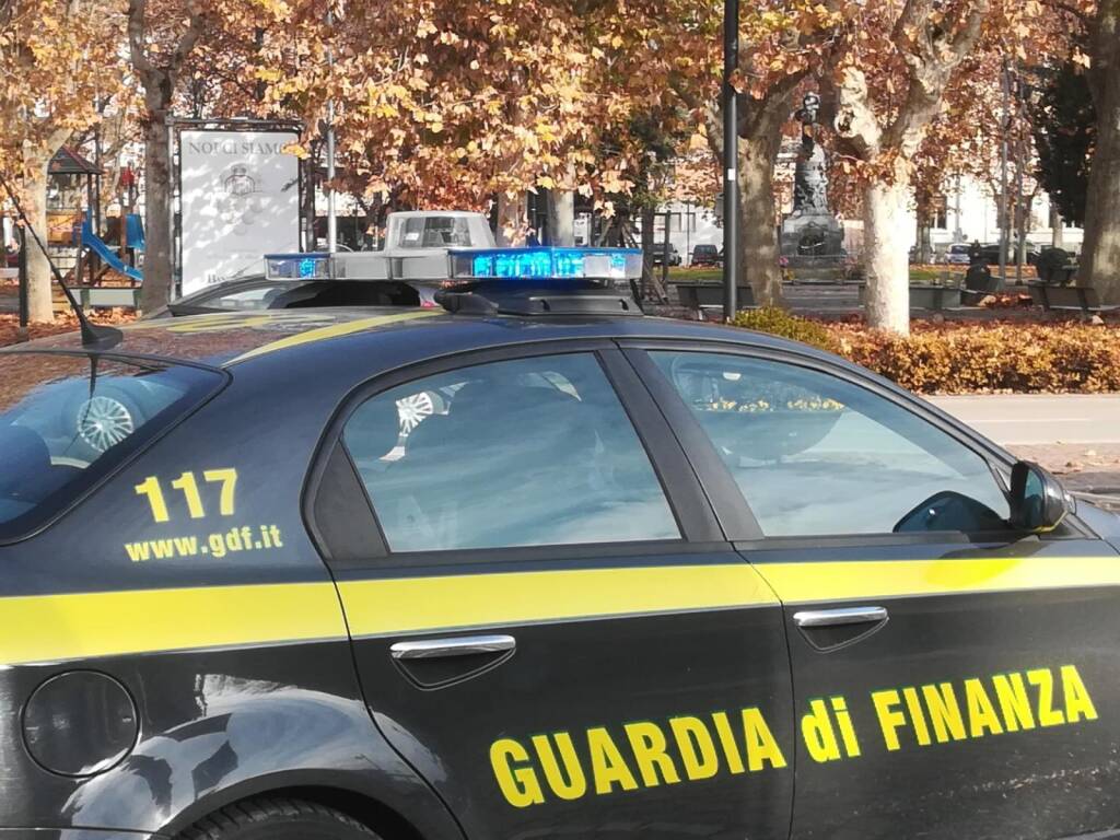Cuneo, operazioni di contrasto al traffico di stupefacenti in zona stazione