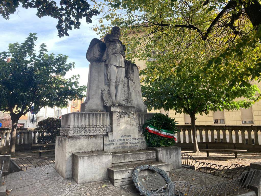 Savigliano, primo IV novembre con la fascia da sindaco per Antonello Portera