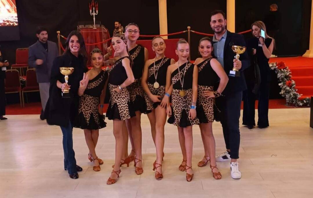 La Dance Star Academy di Caraglio vince sul resto del mondo