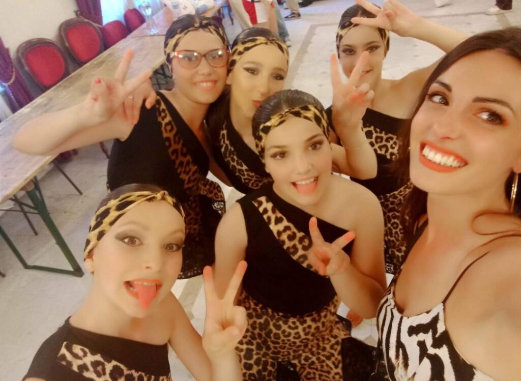 La Dance Star Academy torna ai mondiali di Syncro latin e Pole sport