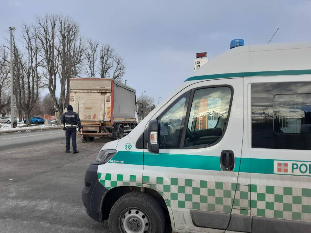 Cuneo, per la Polizia Locale giornata di controlli della velocità e dei mezzi pesanti