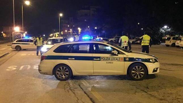Proseguono a Cuneo i controlli, anche serali, della Polizia Locale