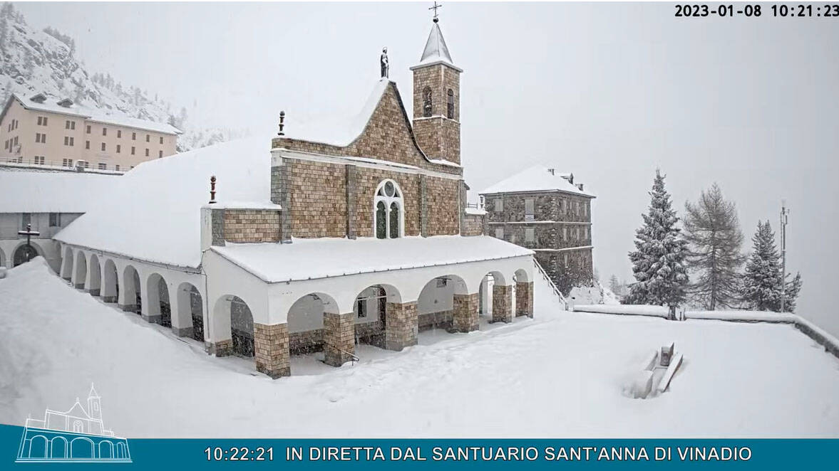 neve Santuario Sant'Anna di Vinadio