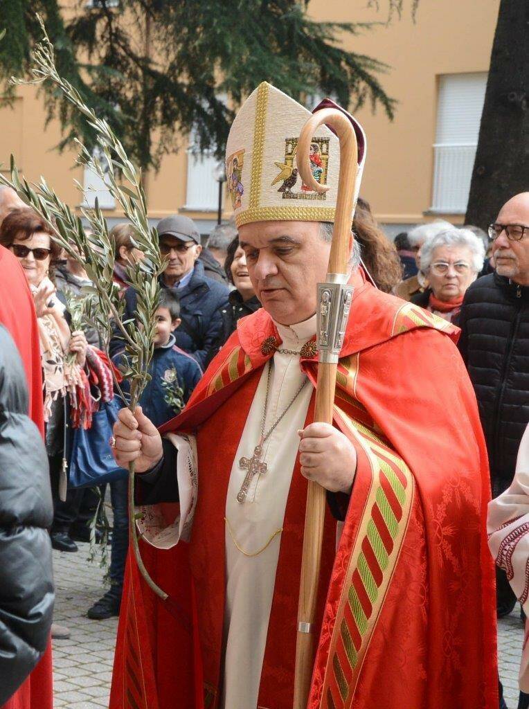 Un anno di guerra in Ucraina, vescovo di Alba: “pace è vittoria di cui abbiamo bisogno”