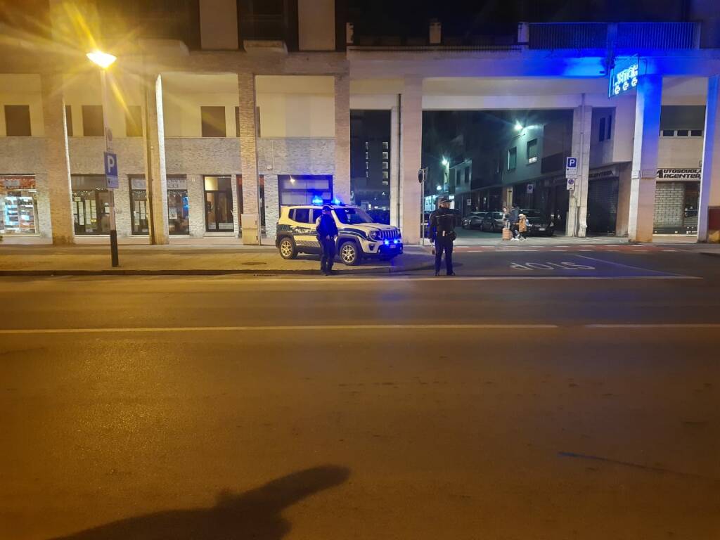 Cuneo, controlli della Polizia Locale nei parchi cittadini e nei pressi della stazione
