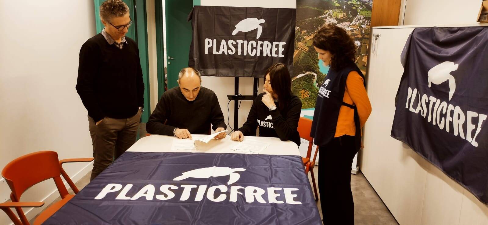 Plastic free cuneo