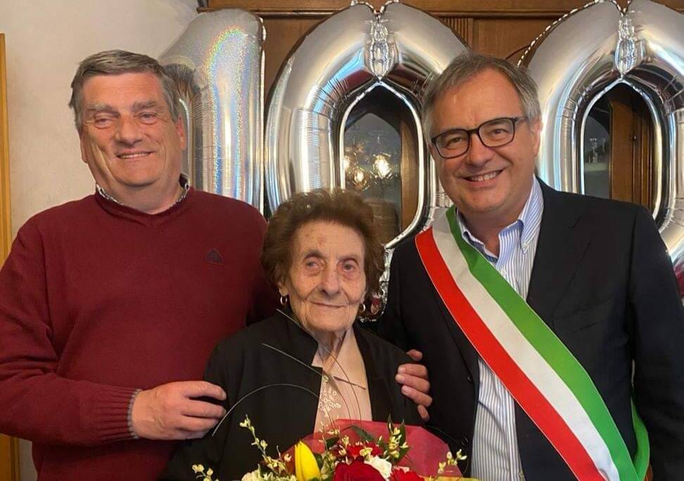 Busca ha festeggiato i cent’anni di nonna “Neta”, Anna Gautero