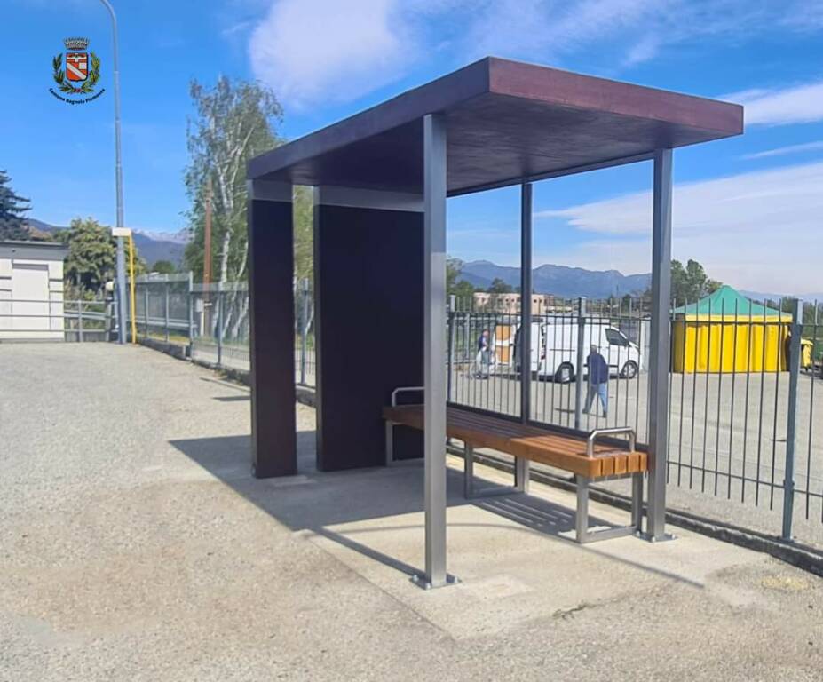 Bagnolo Piemonte, installata prima pensilina di attesa bus in frazione Villaretto