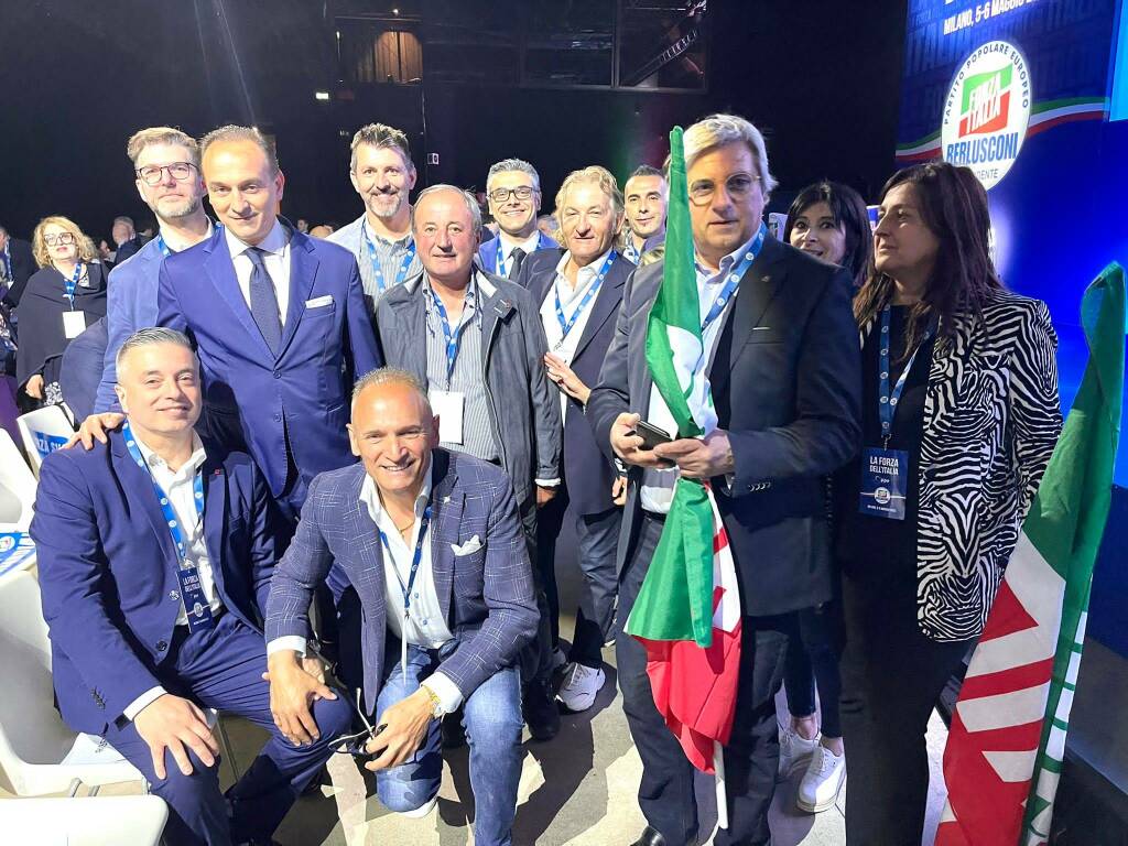 Cirio, Graglia e gli “azzurri” piemontesi a Milano alla convention di Forza Italia