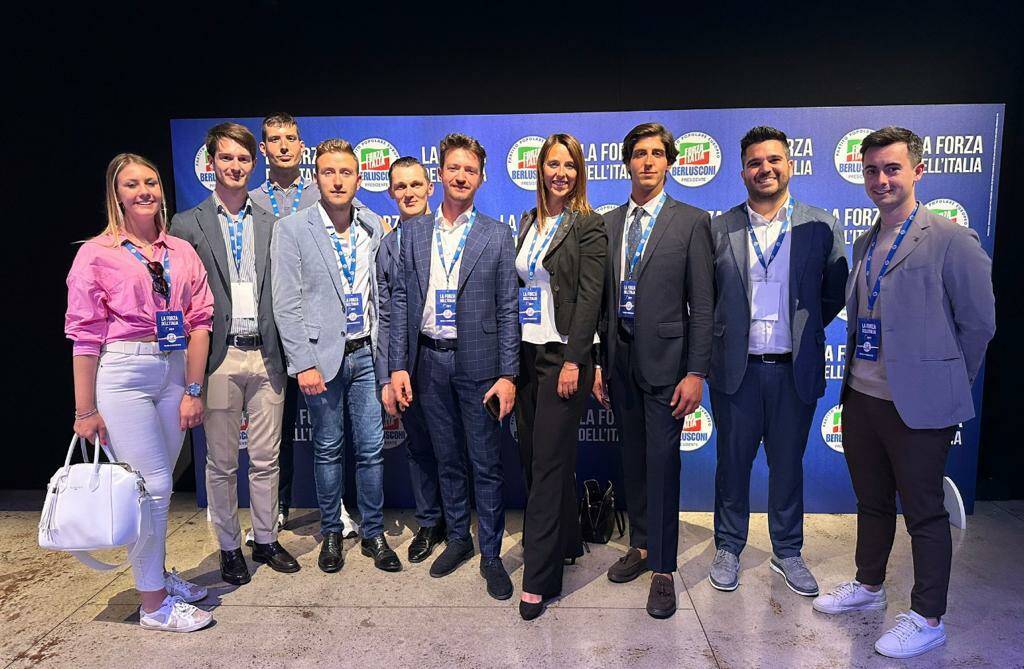 Cirio, Graglia e gli “azzurri” piemontesi a Milano alla convention di Forza Italia