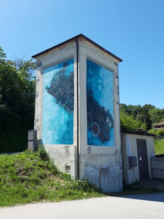 Bastia Mondovì, le cabine di E-distribuzione decorate con murales