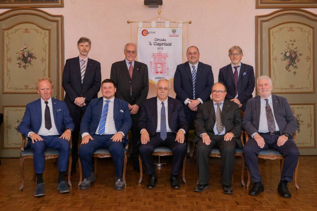 Il nuovo Direttivo del Circolo ‘l Caprissi di Cuneo che nel 2025 compie 150 anni