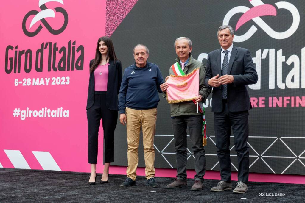 A Bra passa il Giro d’Italia: come cambia la viabilità