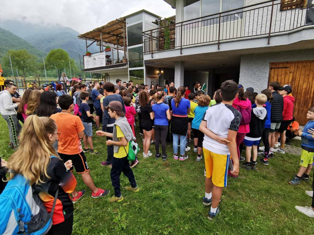 Demonte, l’anno scolastico dell’istituto Lalla Romano si è chiuso con la gara di orienteering
