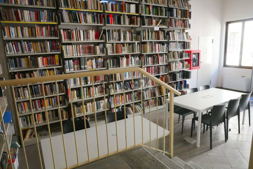 Le immagini della ristrutturata e rinnovata Biblioteca di Boves