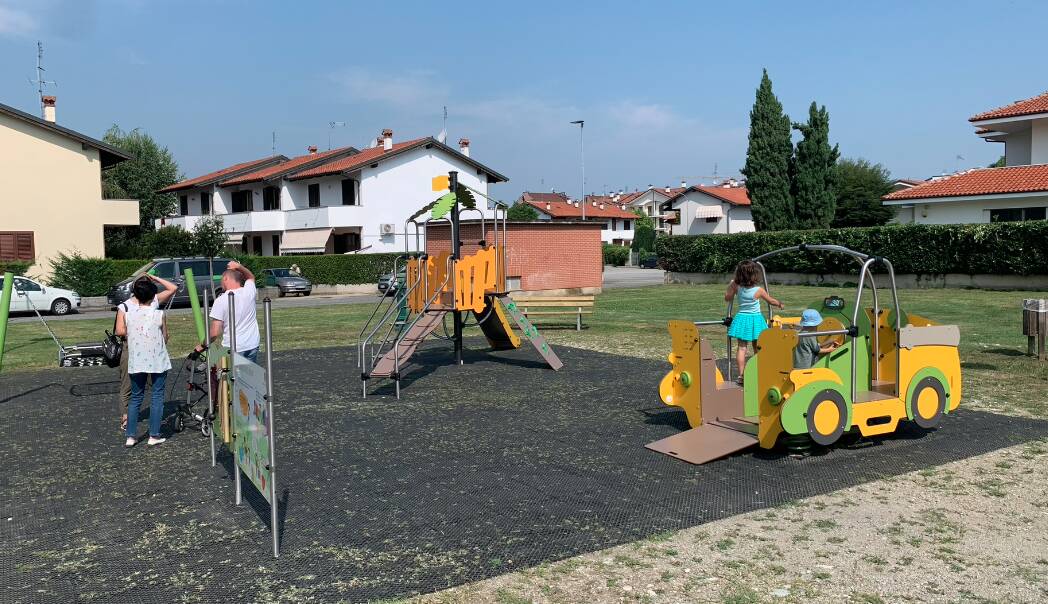 A Savigliano c’è un nuovo parco giochi inclusivo