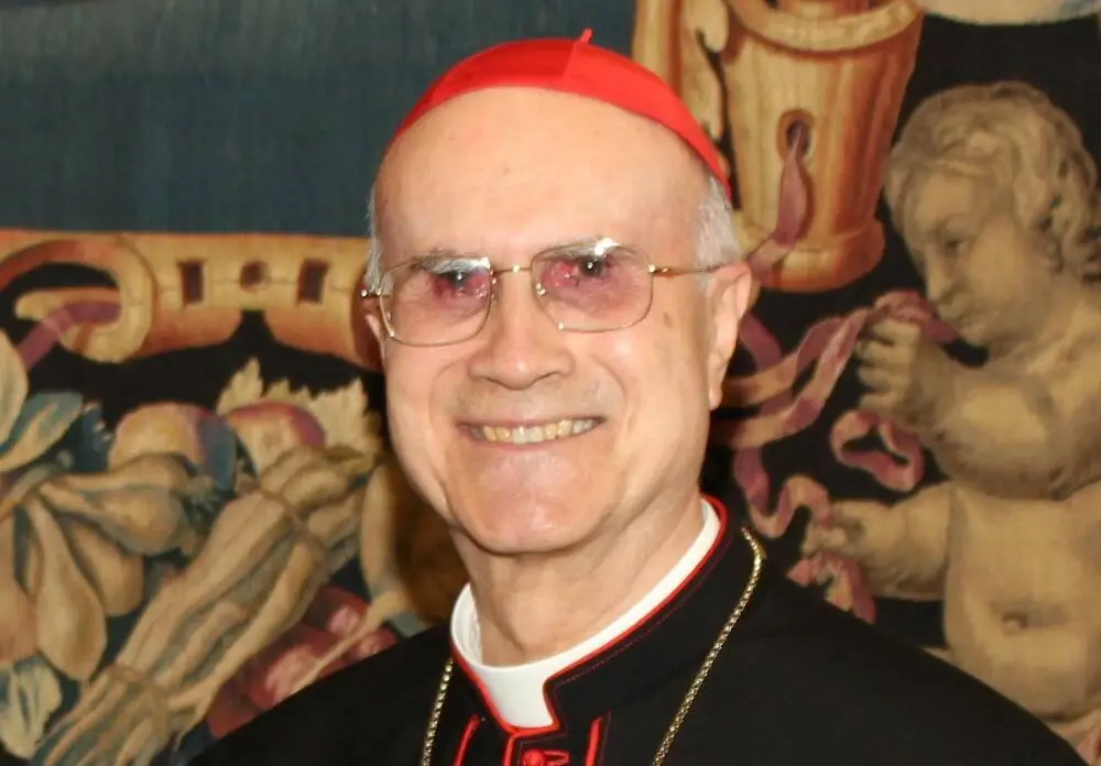 A Sampeyre la Santa Messa celebrata dal cardinale Tarcisio Bertone
