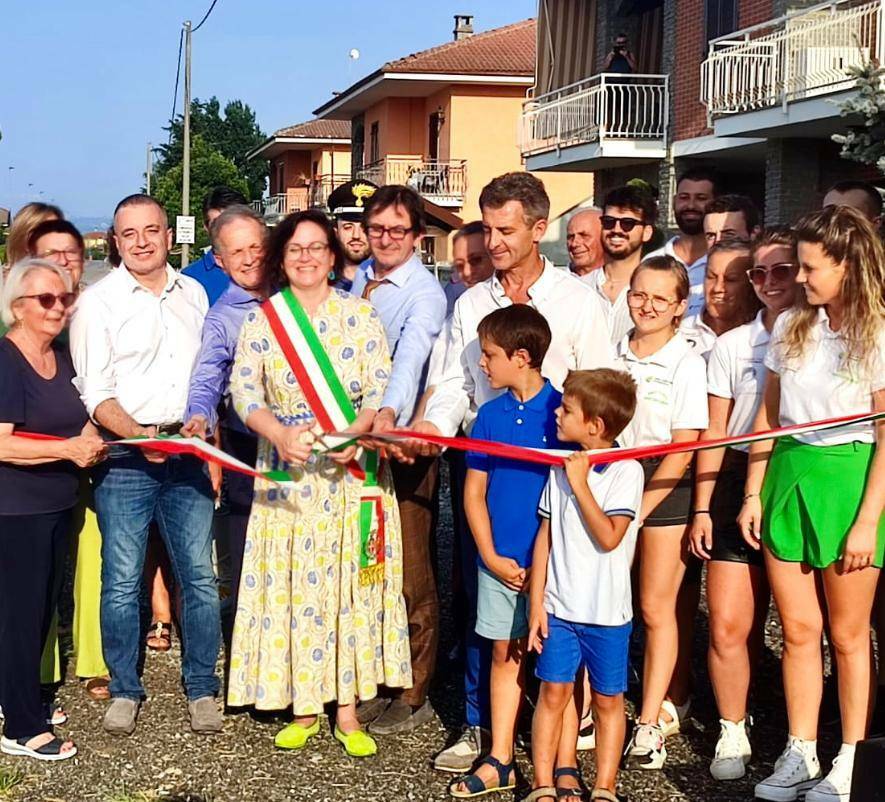 A Narzole inaugurata la pista pedonale che collega la frazione di Sant’Antonino al centro