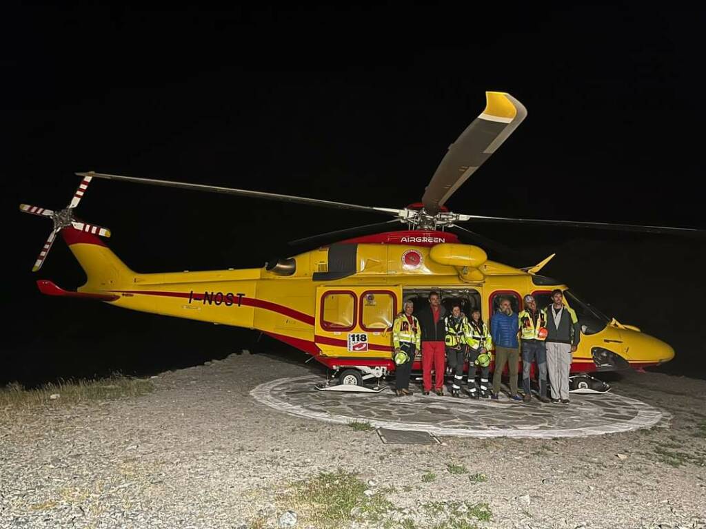 Collaudata la piazzola di atterraggio dell’elisoccorso in notturna al Rifugio Vallanta